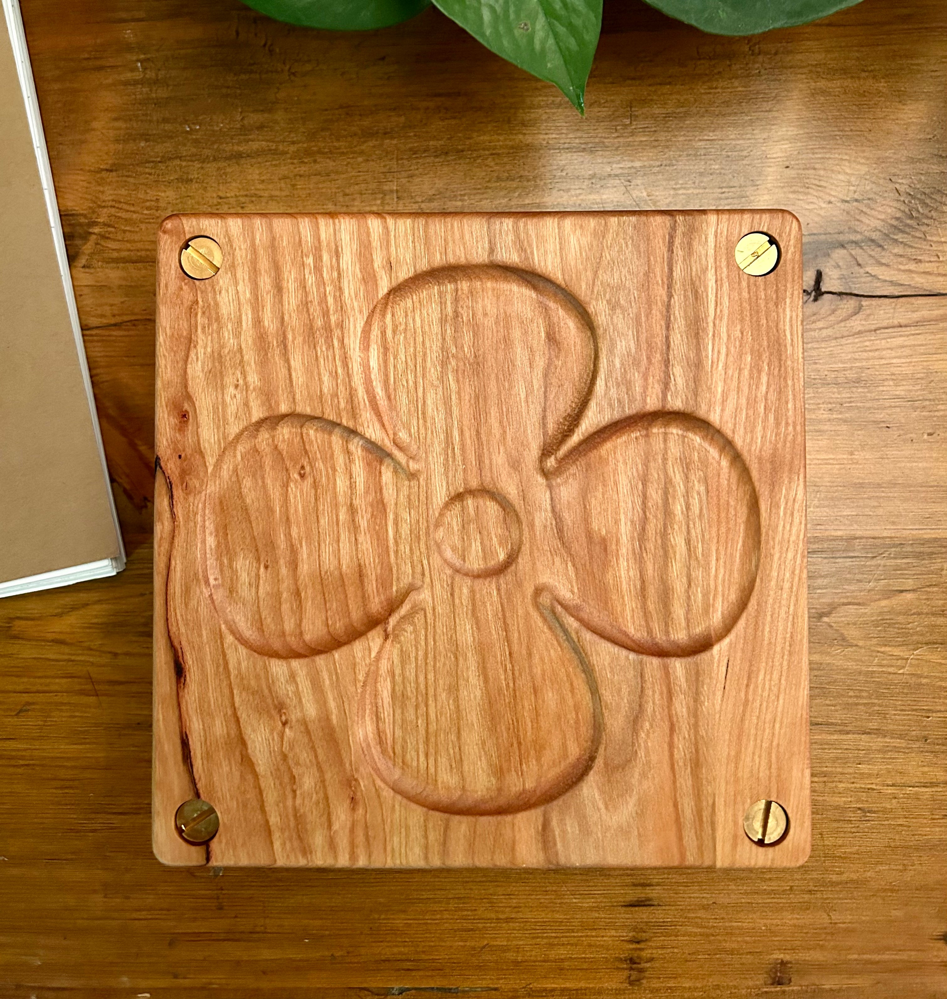 7” Wooden Nature Press